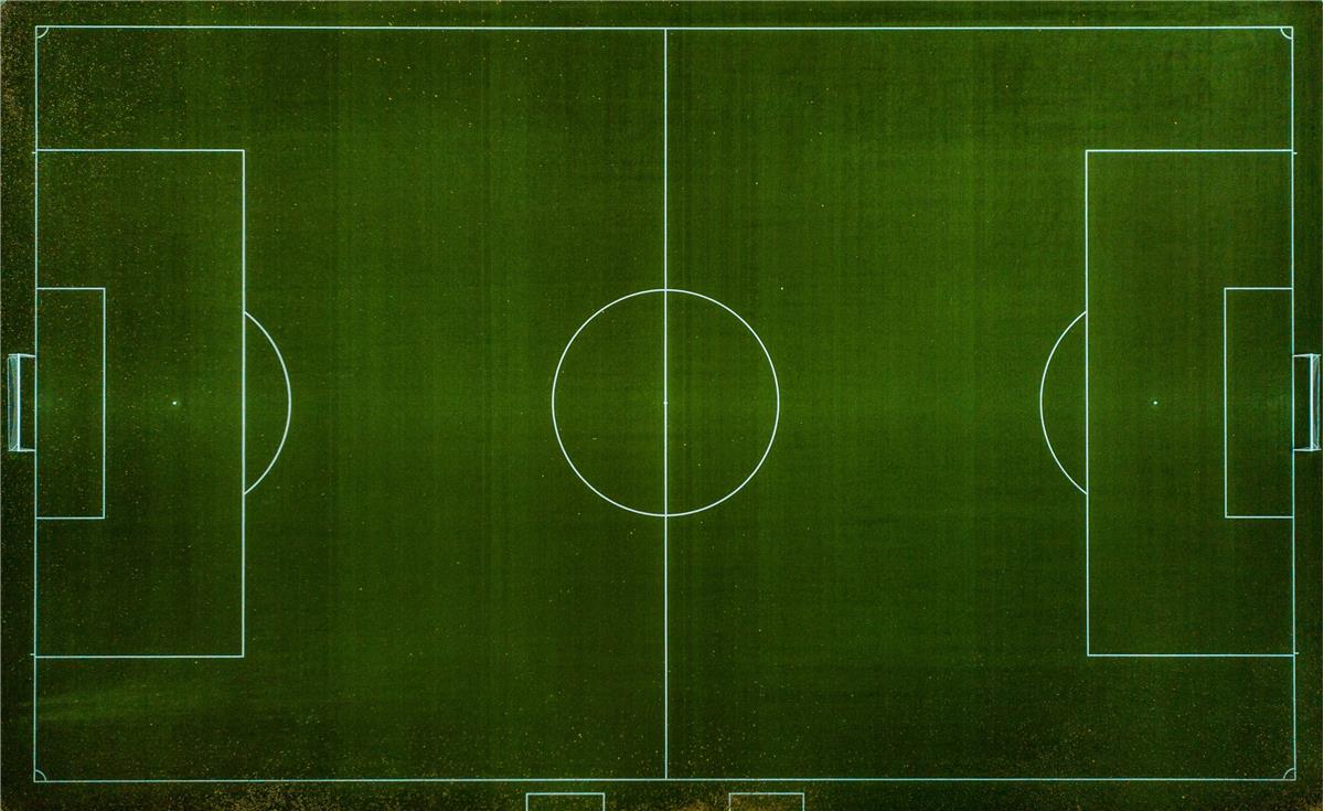 Aanleg kunstgras voetbalveld - Sportinfrabouw NV